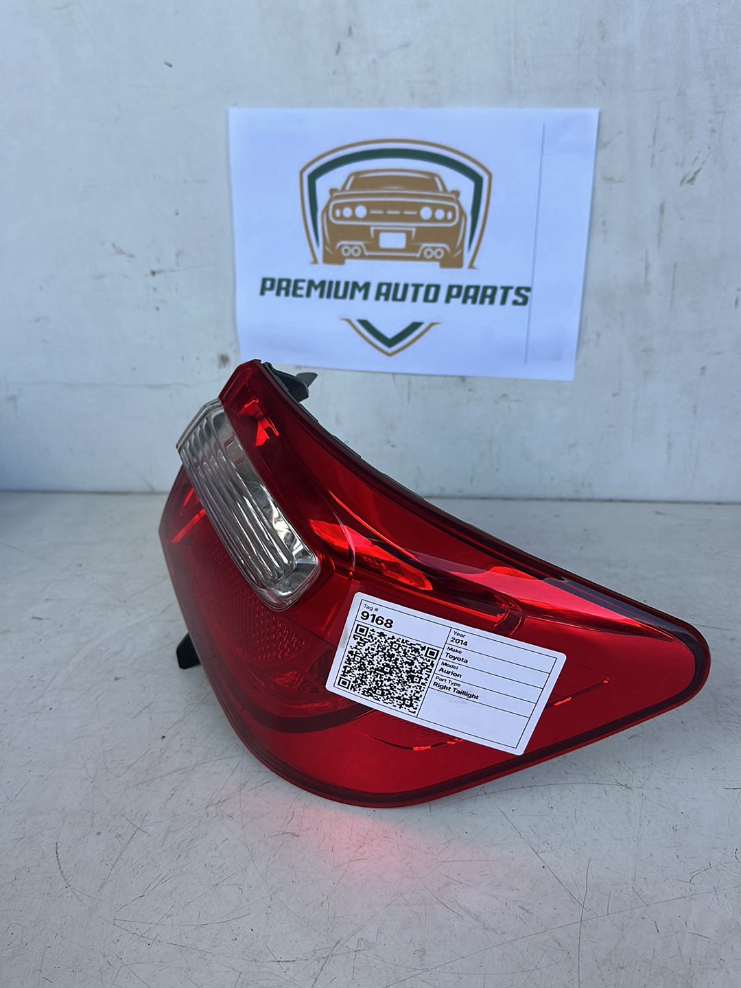 2014 Toyota Aurion V50 Sedan Right Taillight