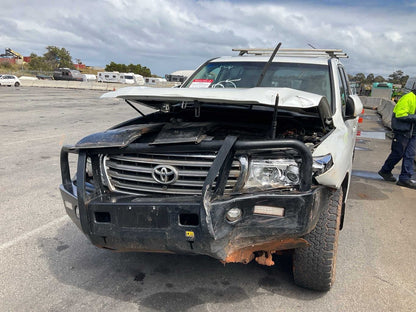 2014 Toyota Land Cruiser J200