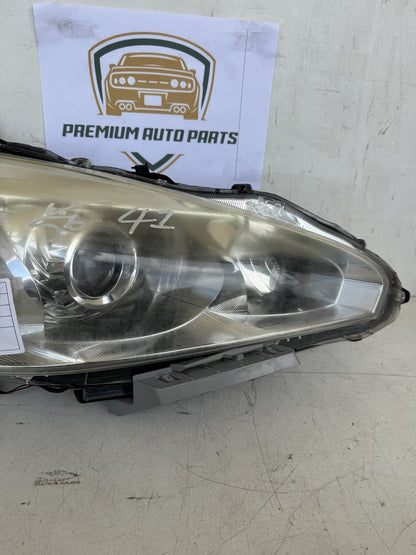 2014 Nissan Altima Right Headlight