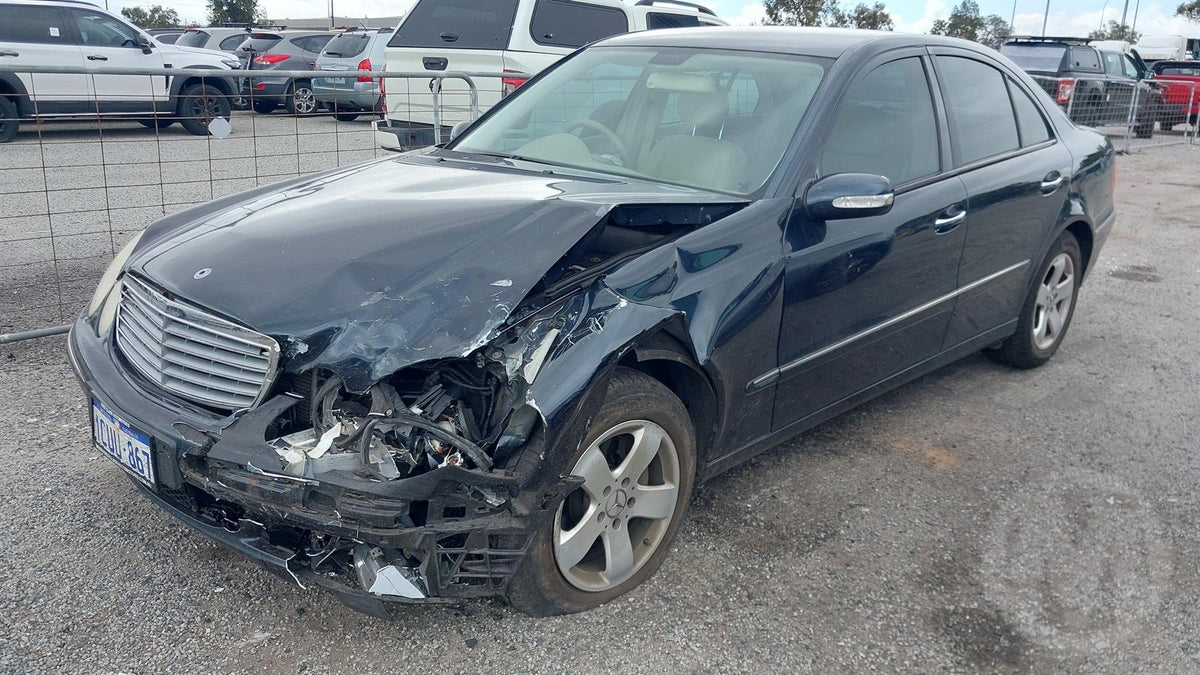 2004 Mercedes-Benz E240 E-Class W211