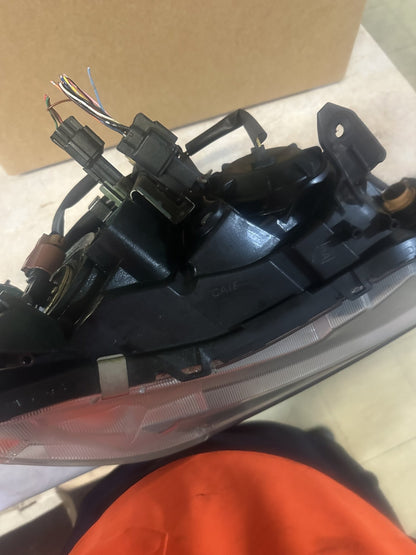 2010 Mitsubishi Outlander Outlander Station Wagon Right Headlight P8924