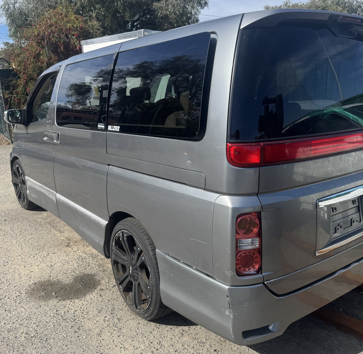 2006 Nissan Elgrand