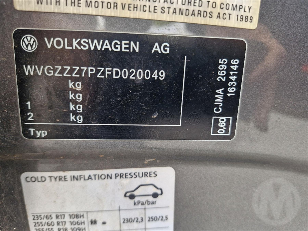 2015 Volkswagen Touareg MK2- 7P