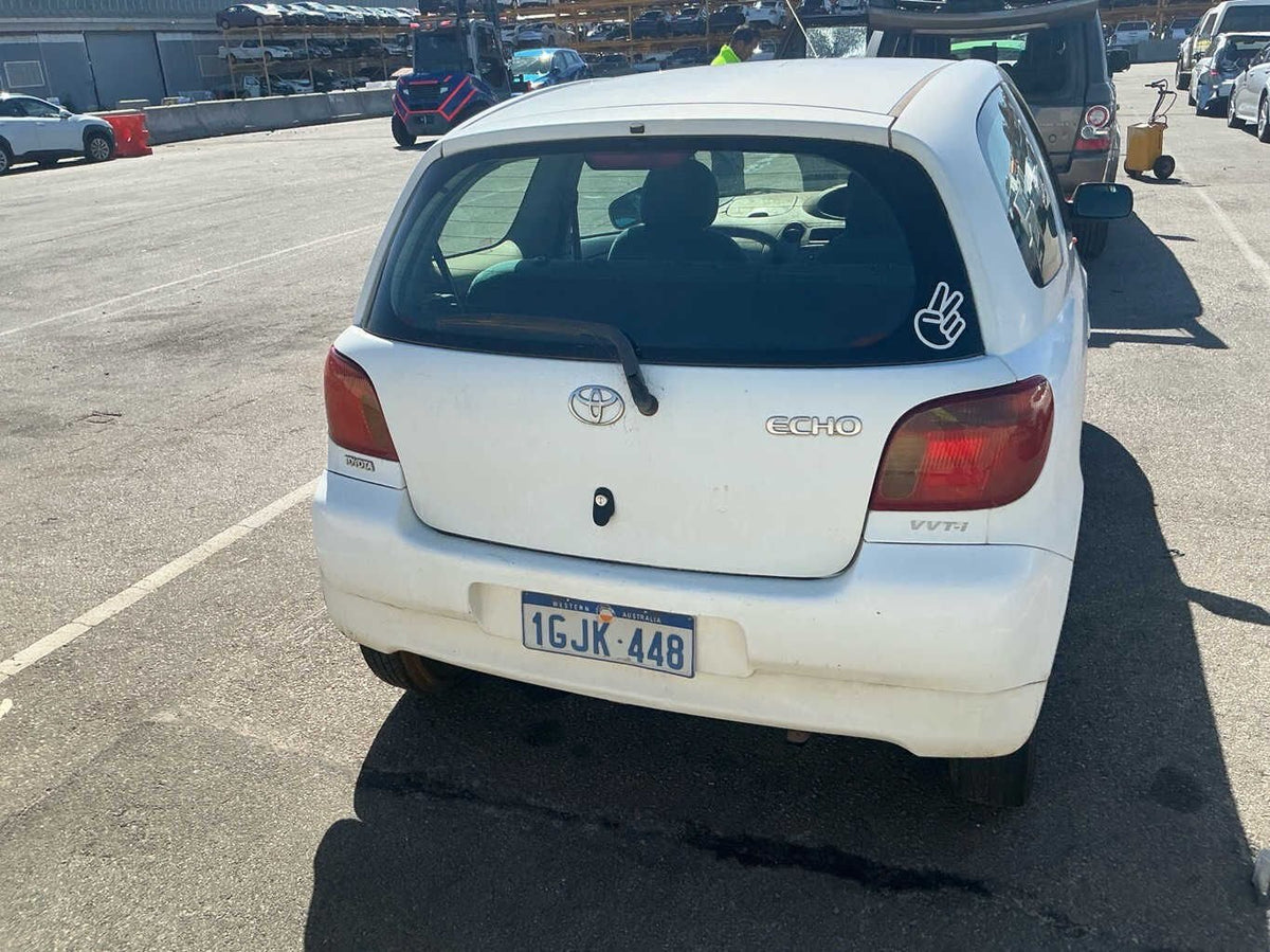 2000 Toyota Echo P10