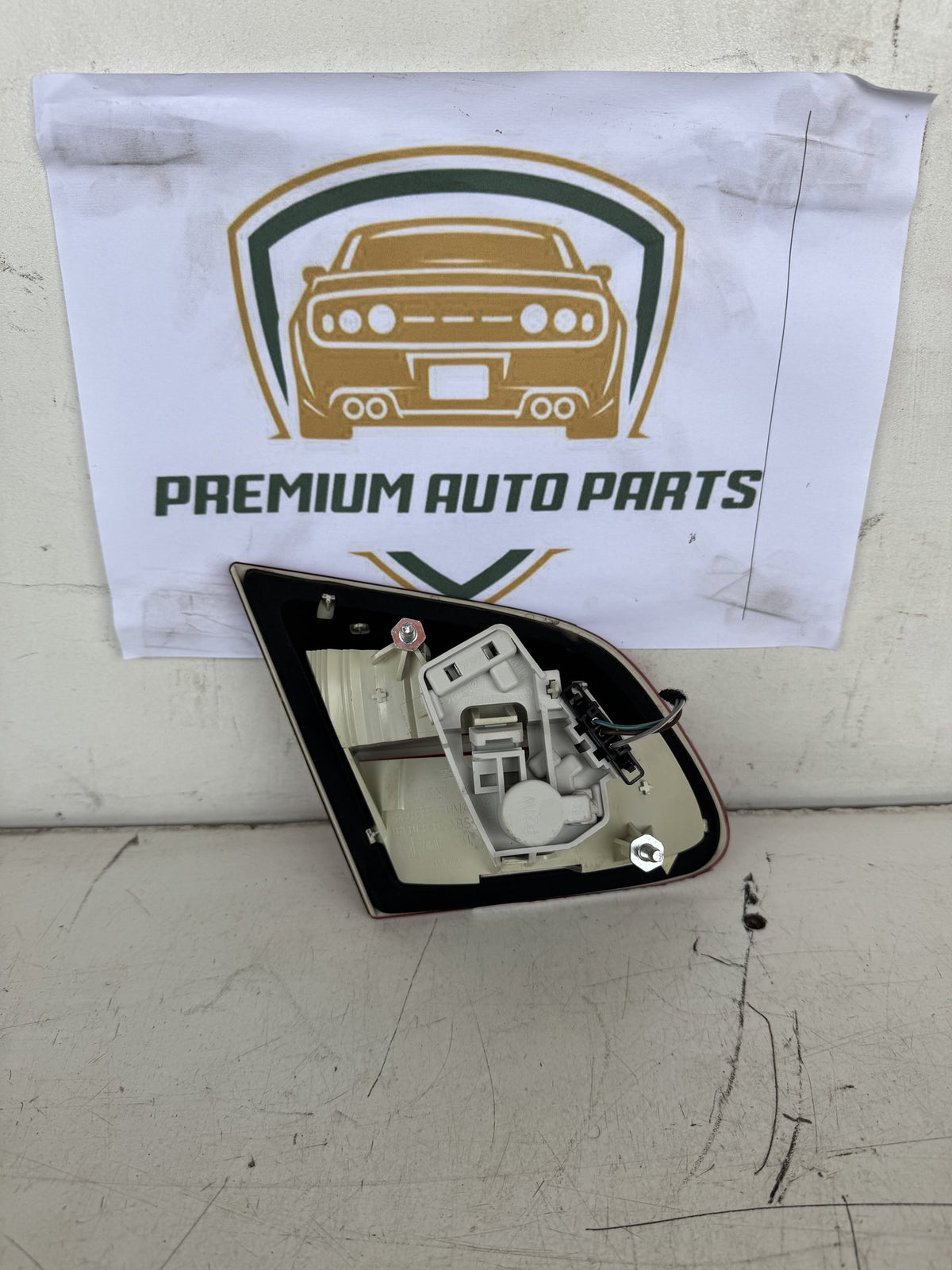 2009 Skoda Superb Sedan Right Bootlid Light