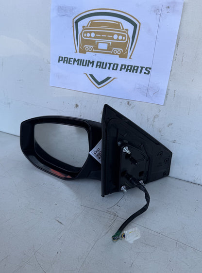 2014 Nissan Pulsar B17 Sedan Left Door Mirror