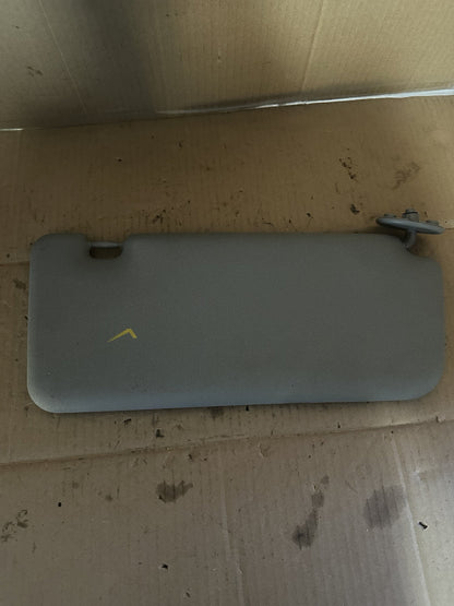 2000-2003 Toyota RAV4 A20 SUV Left Sun Visor