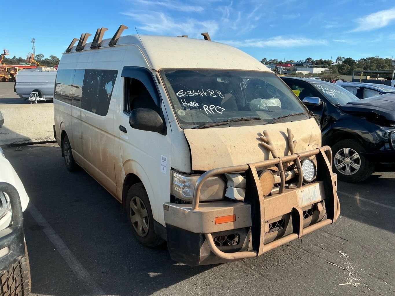 2015 Toyota Hiace Commuter H200