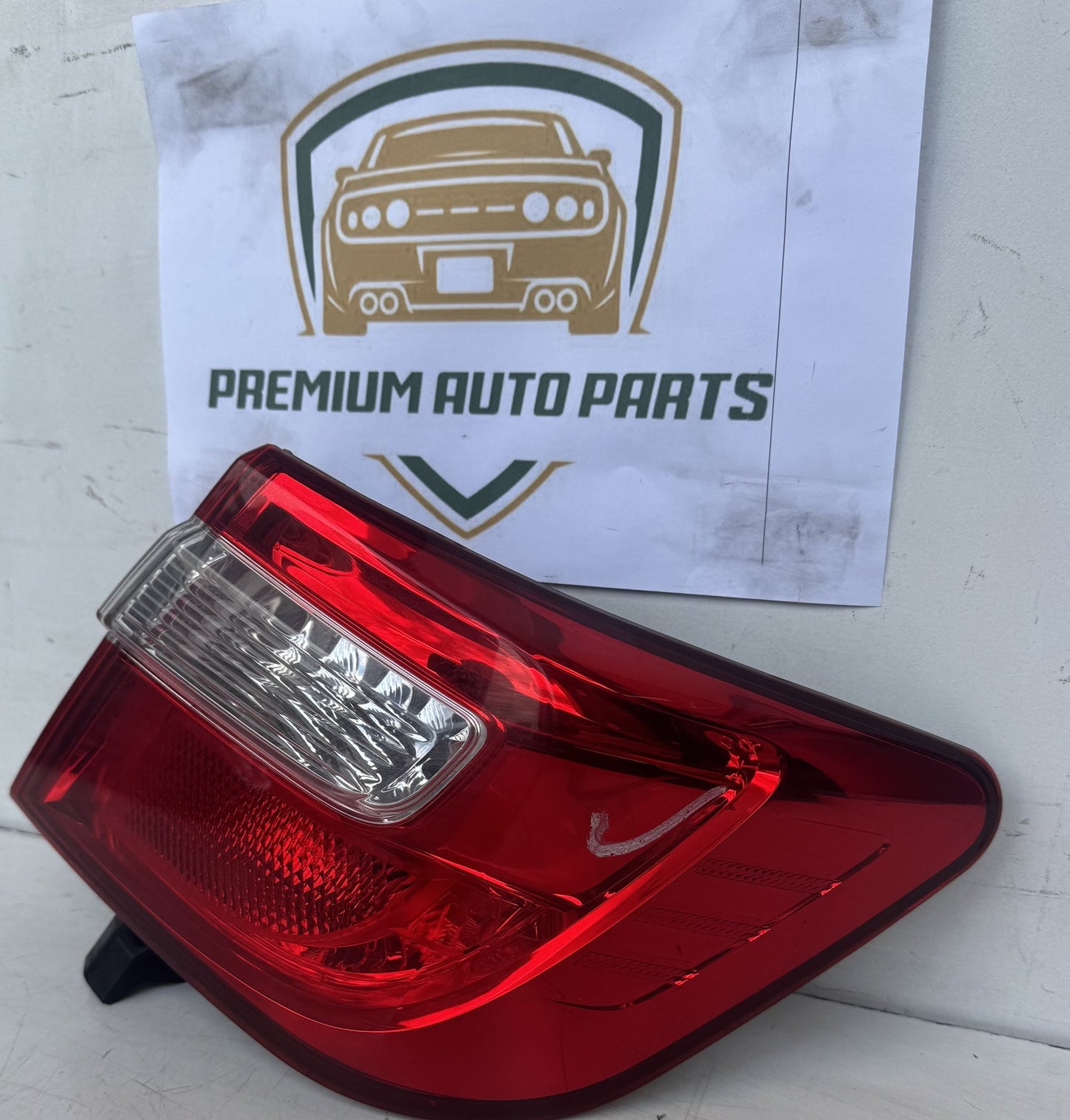 2016   Right Taillight