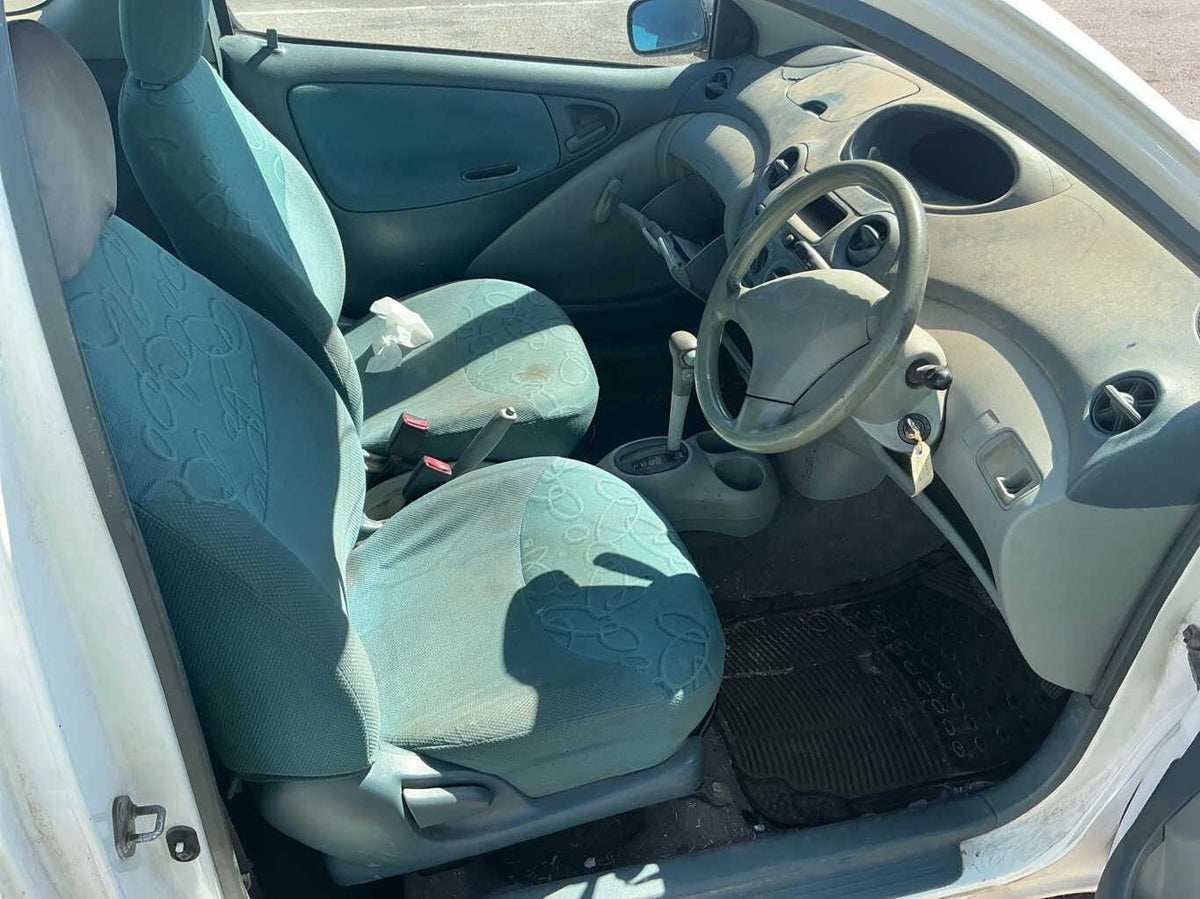 2000 Toyota Echo P10