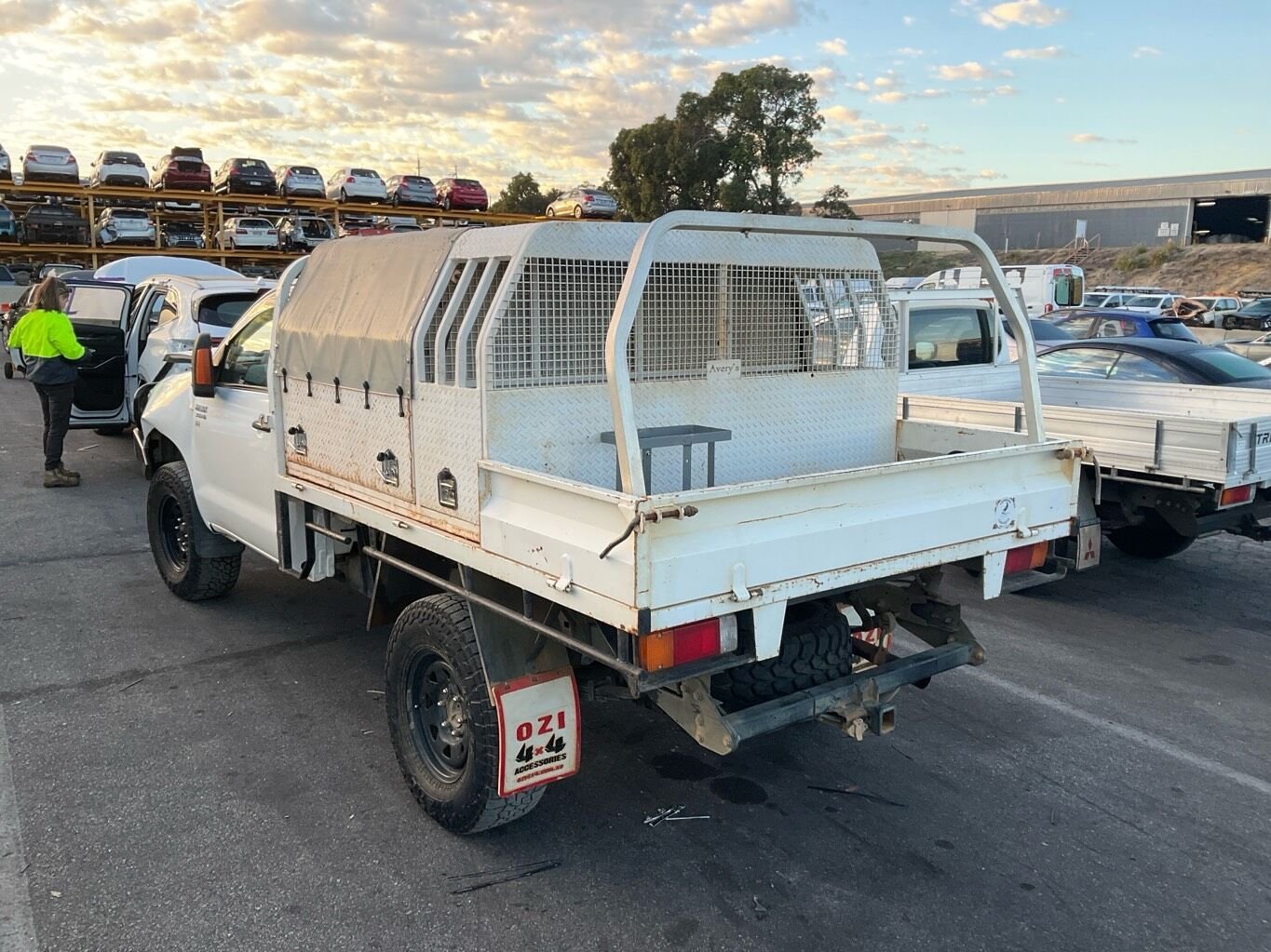 2010 Toyota Hilux  N70Cab & Chassis 
Toyota
Hilux