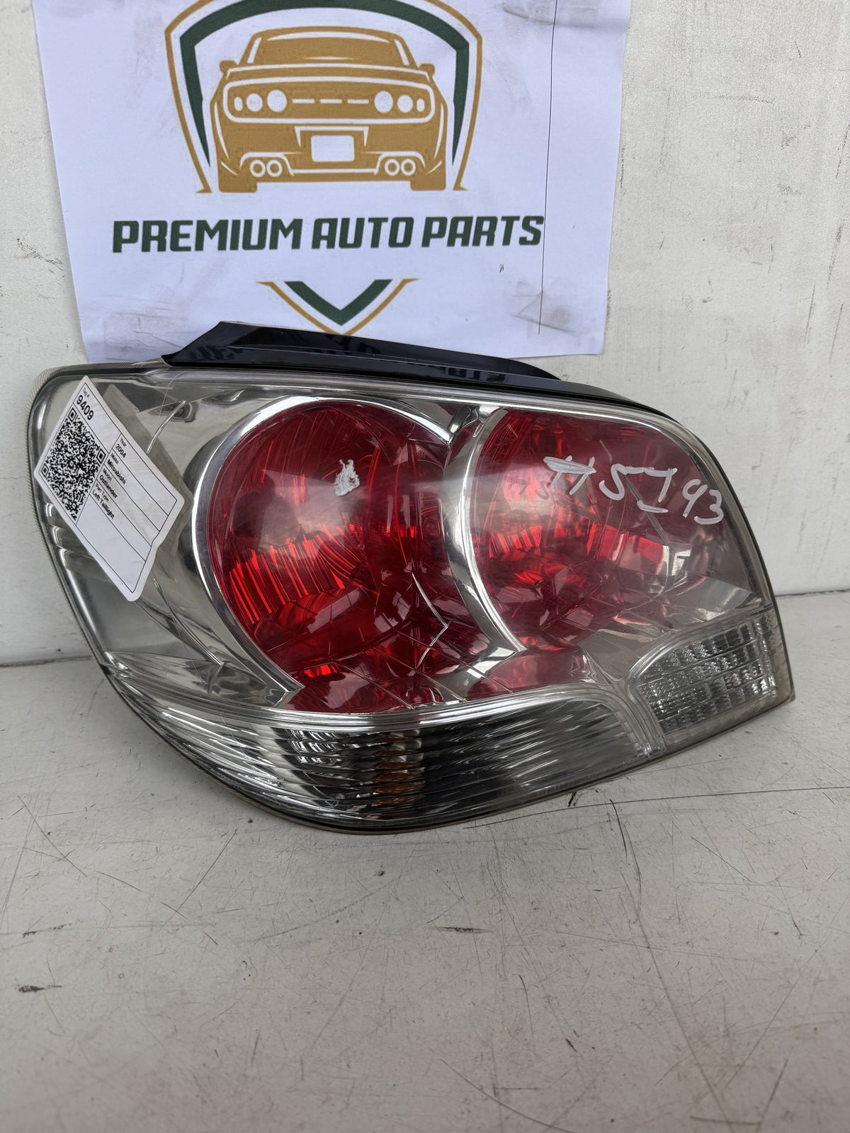 2004 Mitsubishi Outlander ZE Station Wagon Left Taillight