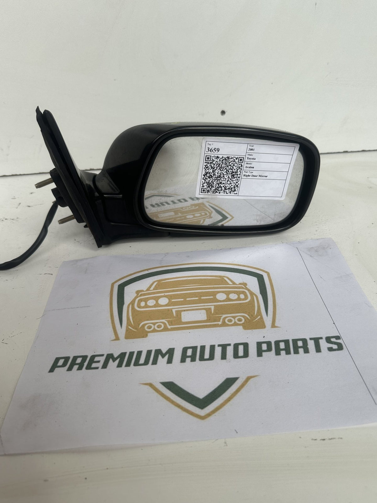 2000-2006 Toyota Avalon X10 Sedan Right Door Mirror