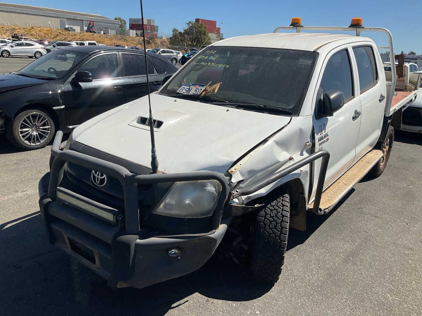 2011 Toyota Hilux Ambiente N70