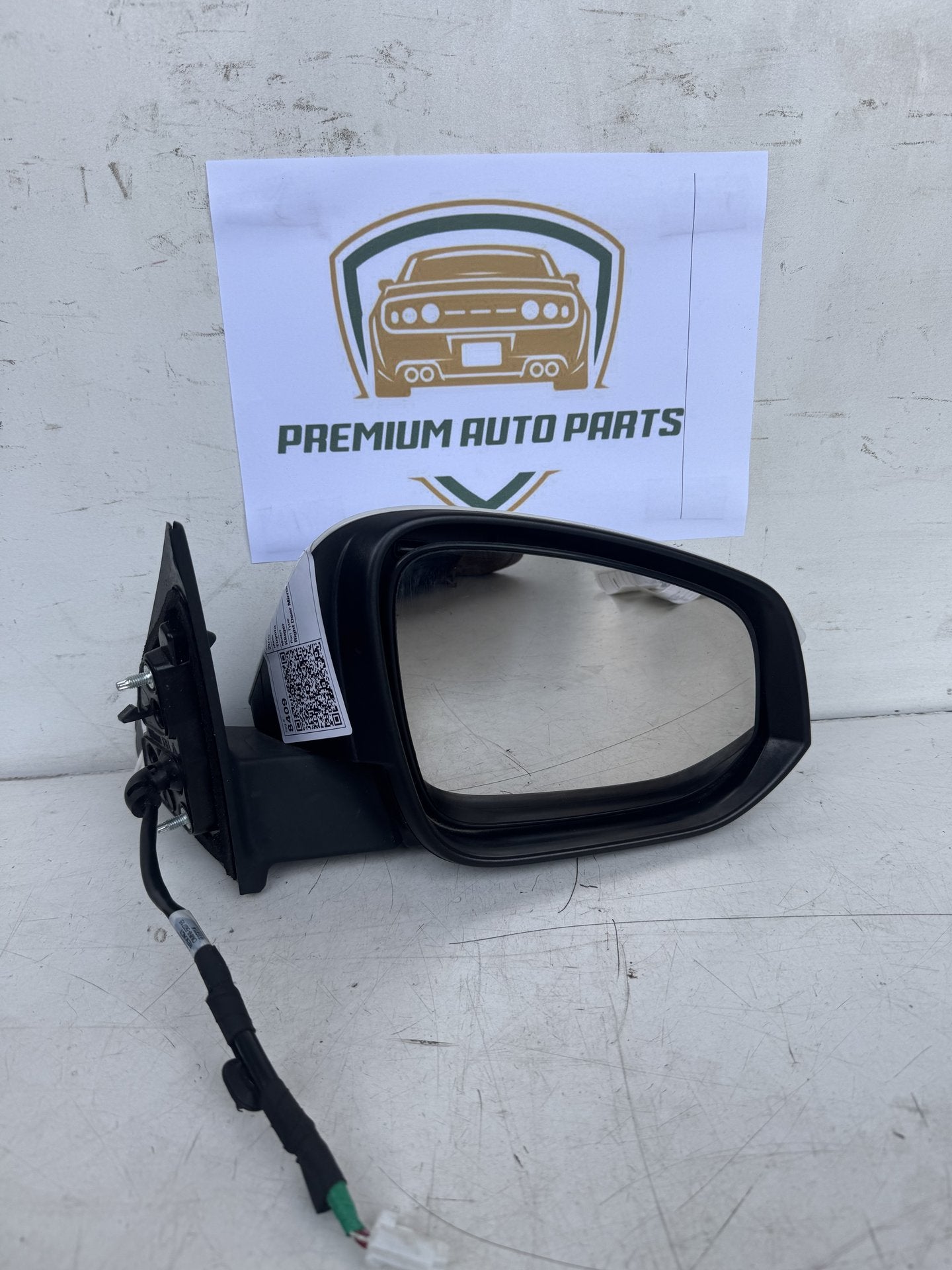 2015  U50 Right Door Mirror