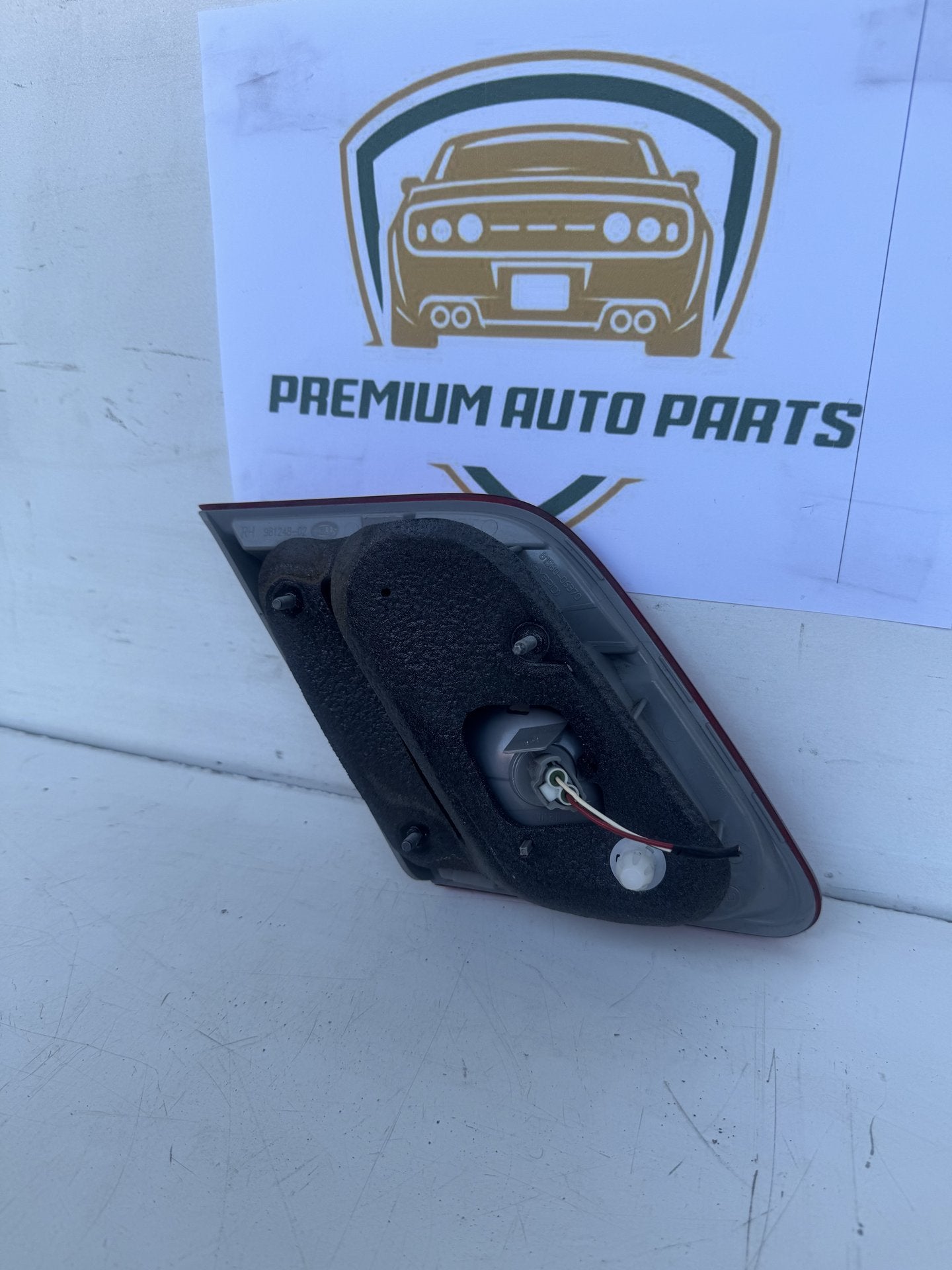 2010  XV40 Right Boot Light