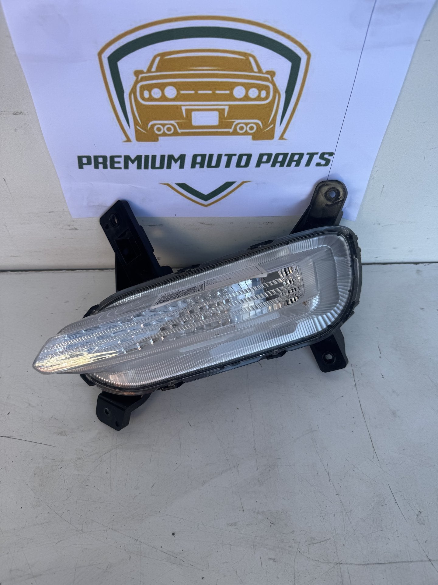 2020   Right Fog Light