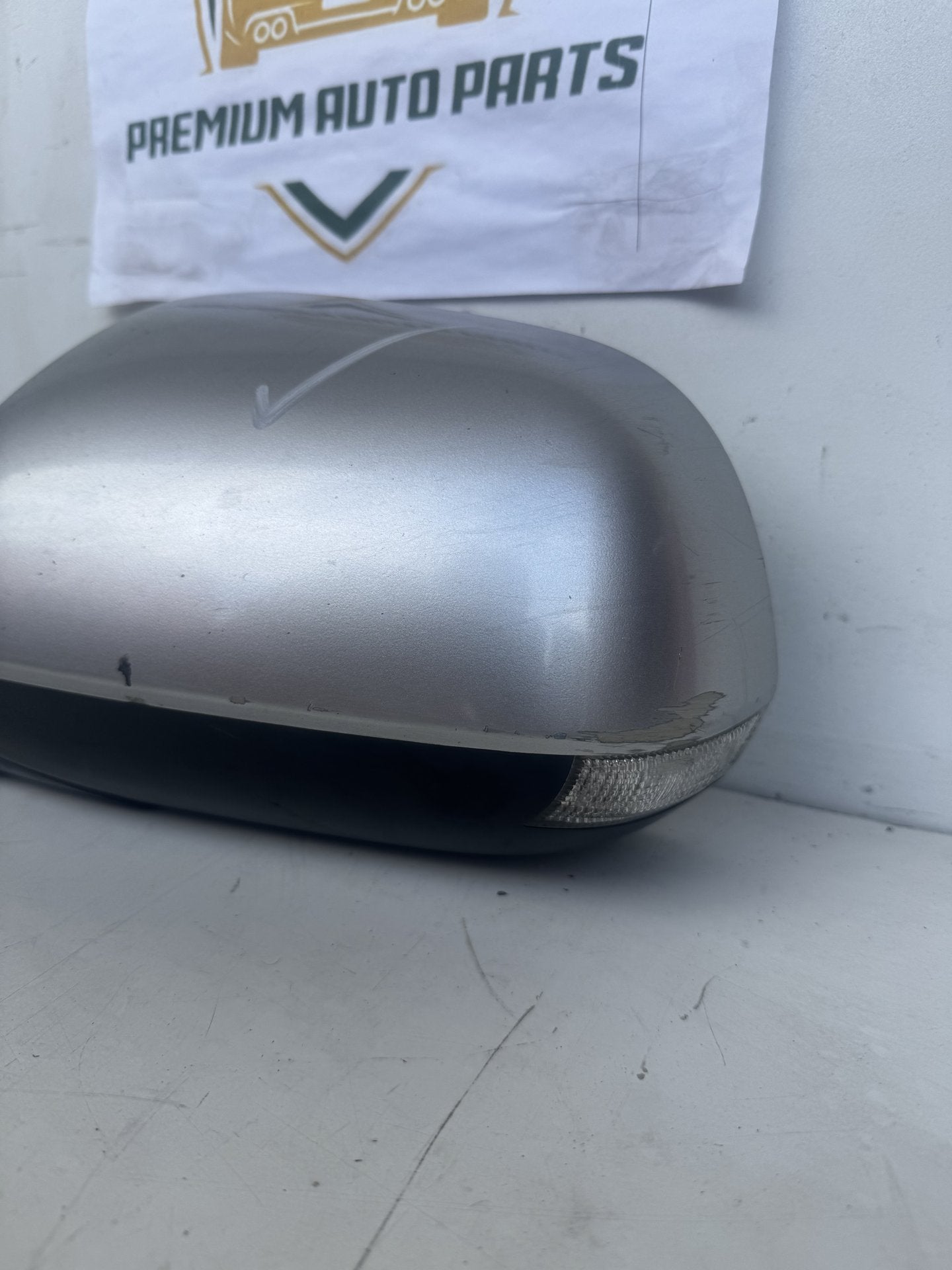 2009  CU Left Door Mirror
