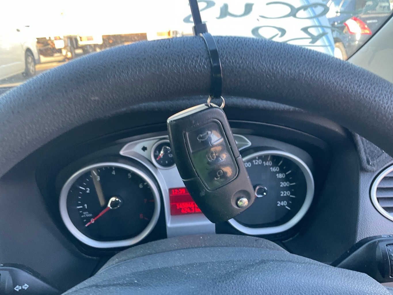 2009 Ford Focus CL LT