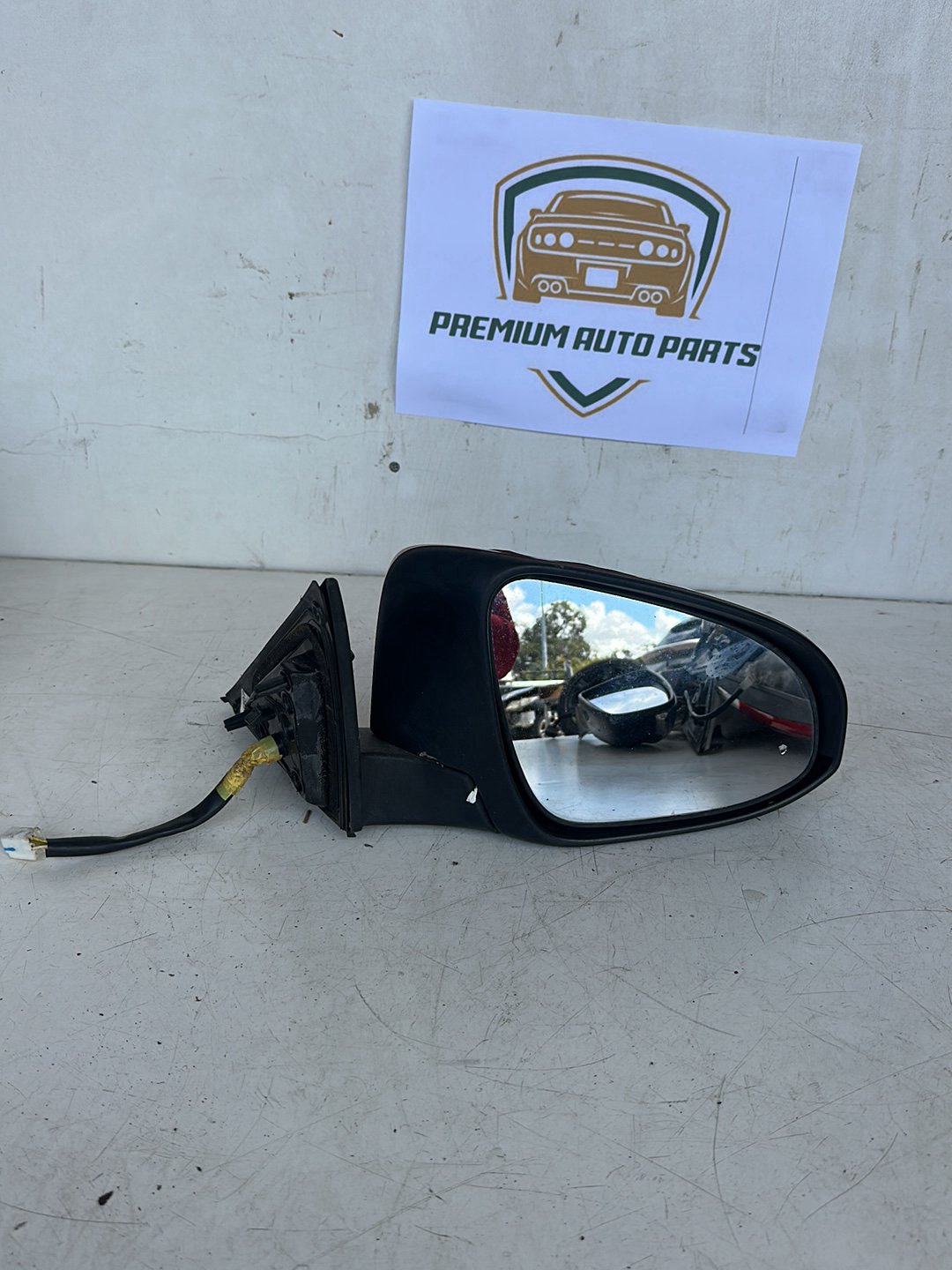 2013 Toyota Camry XV50 Sedan Right Door Mirror