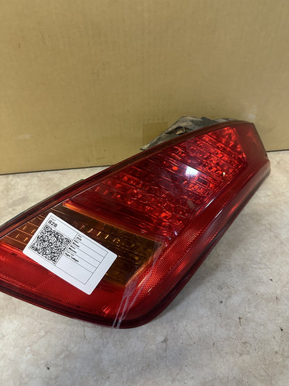 2010 Nissan Murano - Right Taillight