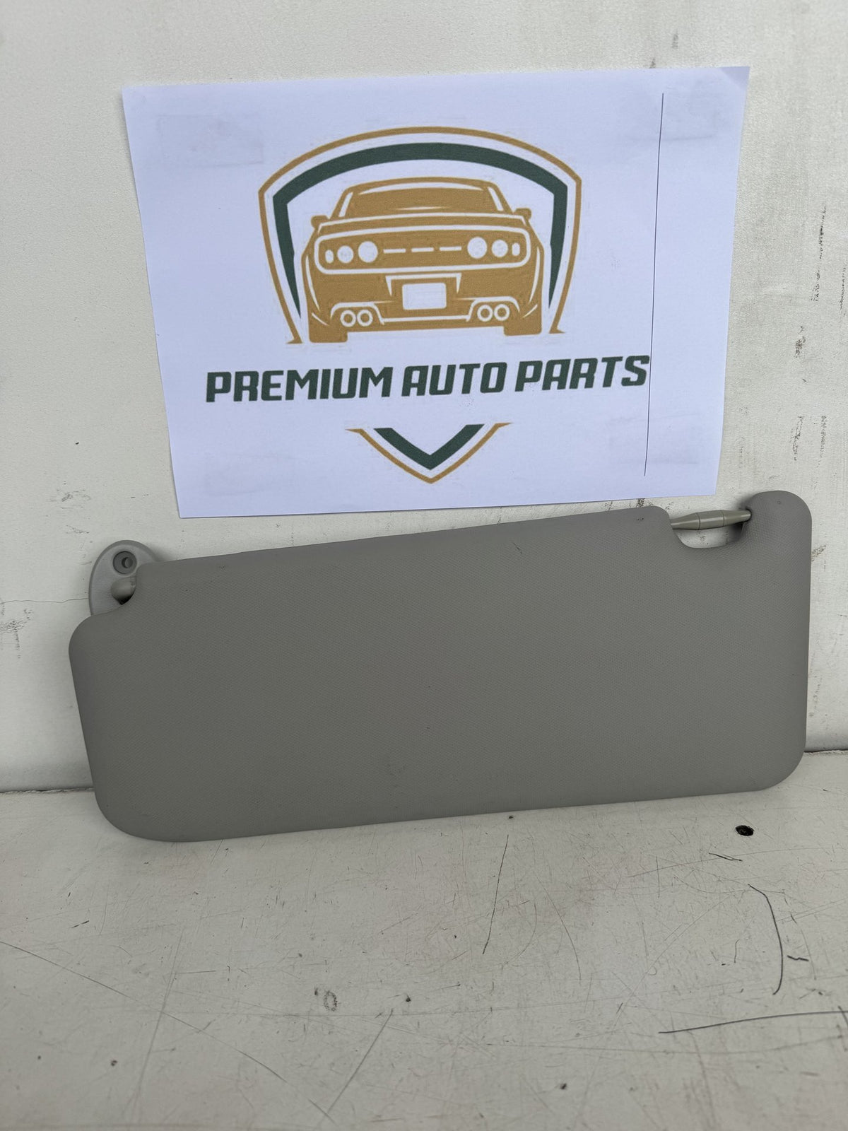 2015 Toyota RAV4 A40 - Right Sun Visor