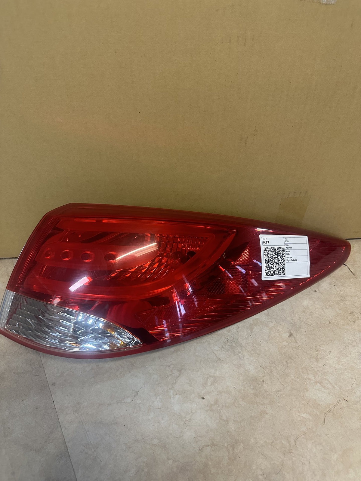 2013 Hyundai ix35 Ix35 Station Wagon Right Taillight 924022802