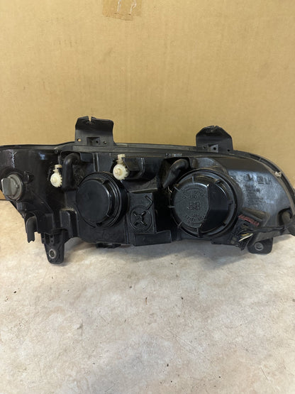 2010 Holden Commodore Commodore Left Headlight
