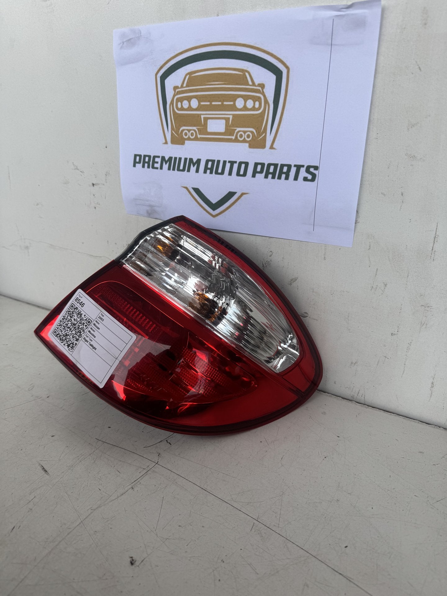 2003 Nissan Maxima Sedan Right Taillight