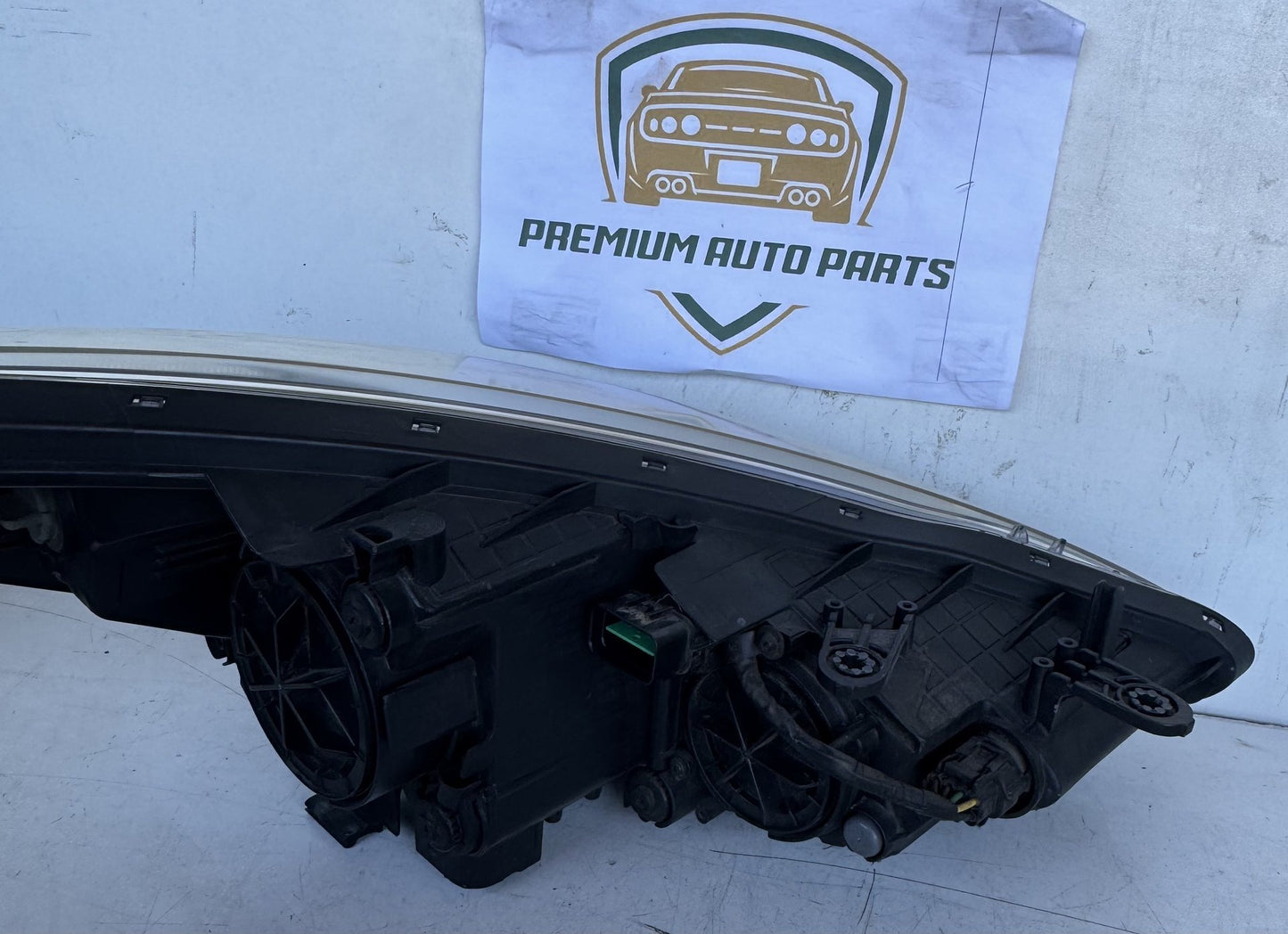 2015 Hyundai i30 GD Hatchback Left Headlight