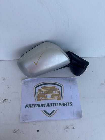 2007 Toyota Corolla Hatchback Right Door Mirror 022310