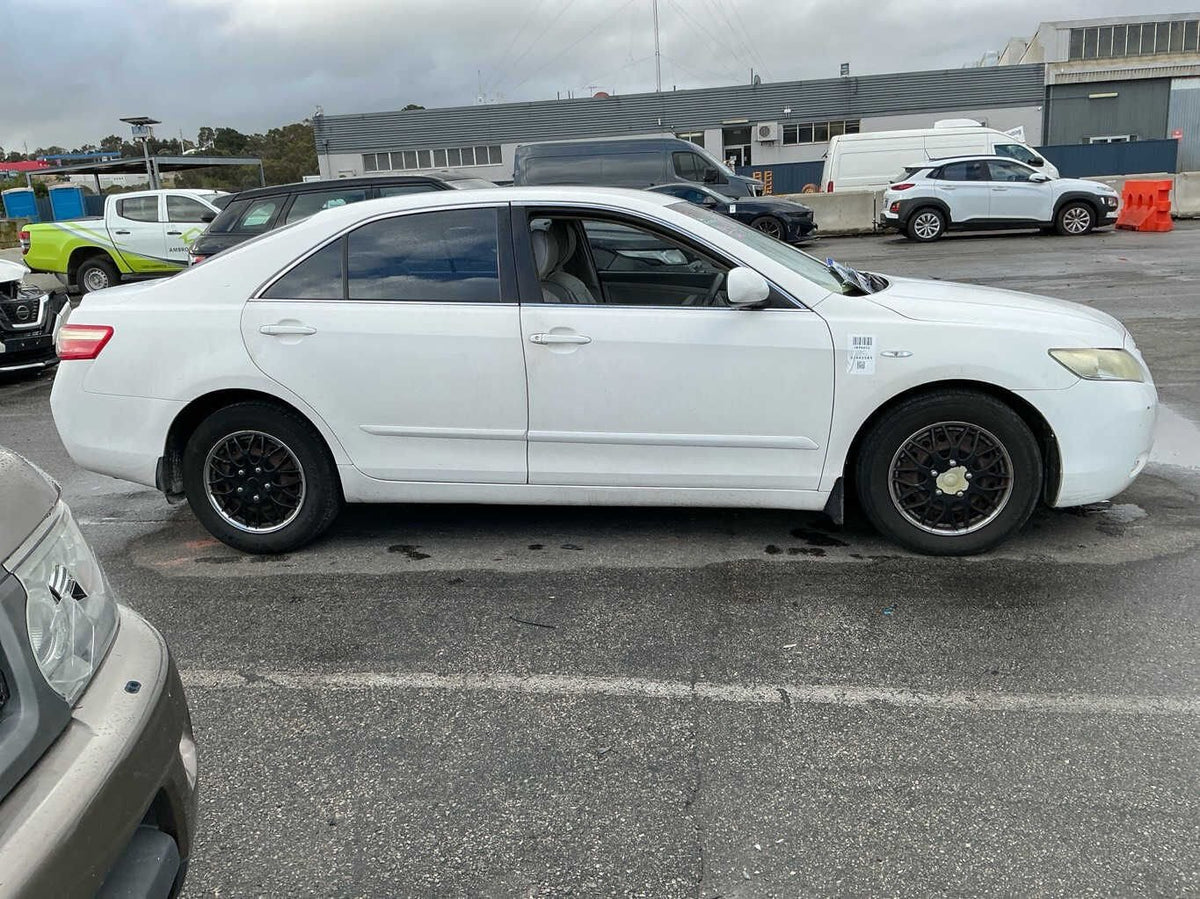 2006 Toyota Camry V40