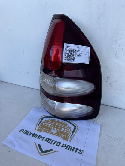 2007 Toyota Land Cruiser Station Wagon Right Taillight