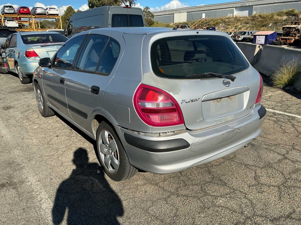 2001 Nissan Pulsar ST N16