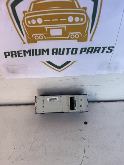 2016 Hyundai Elantra AD Sedan Master Power Window Switch