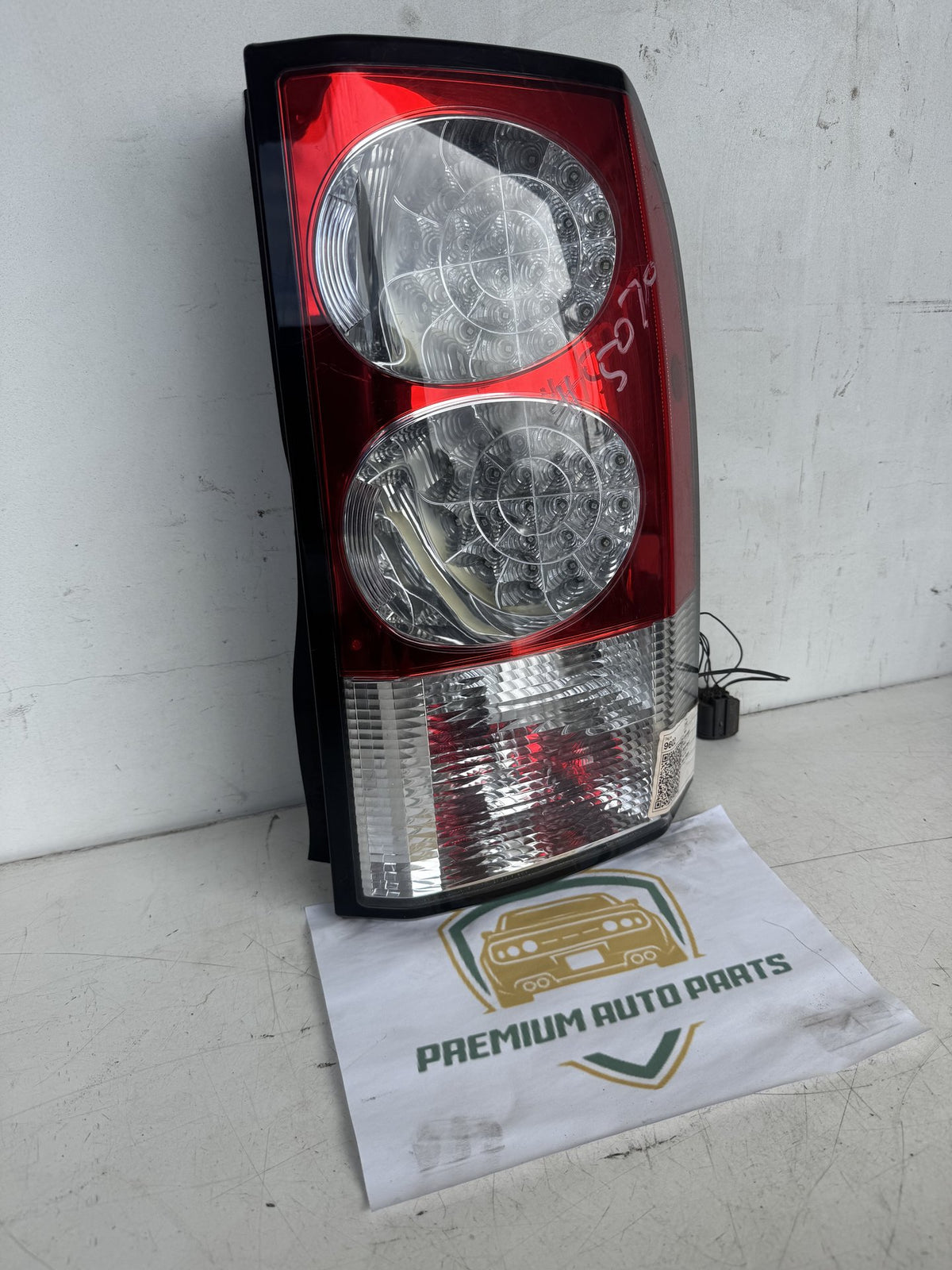 2012 Land Rover Range Rover Station Wagon Right Taillight