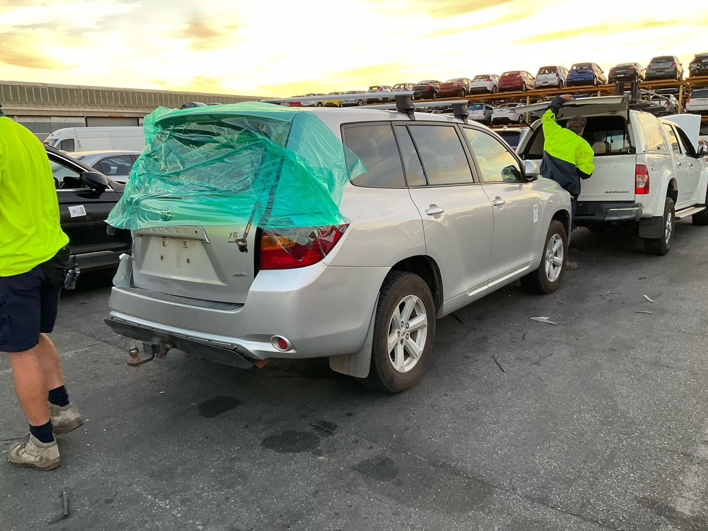 2008 Toyota Kluger  U40Station Wagon 
Toyota
Kluger