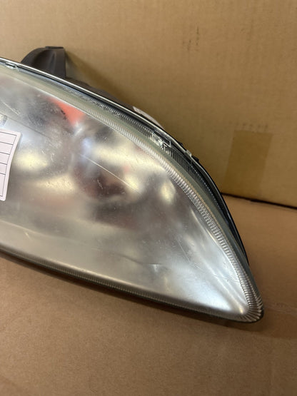 2006 Ford Focus Focus Ls Hatchback Right Headlight 4M5113K060