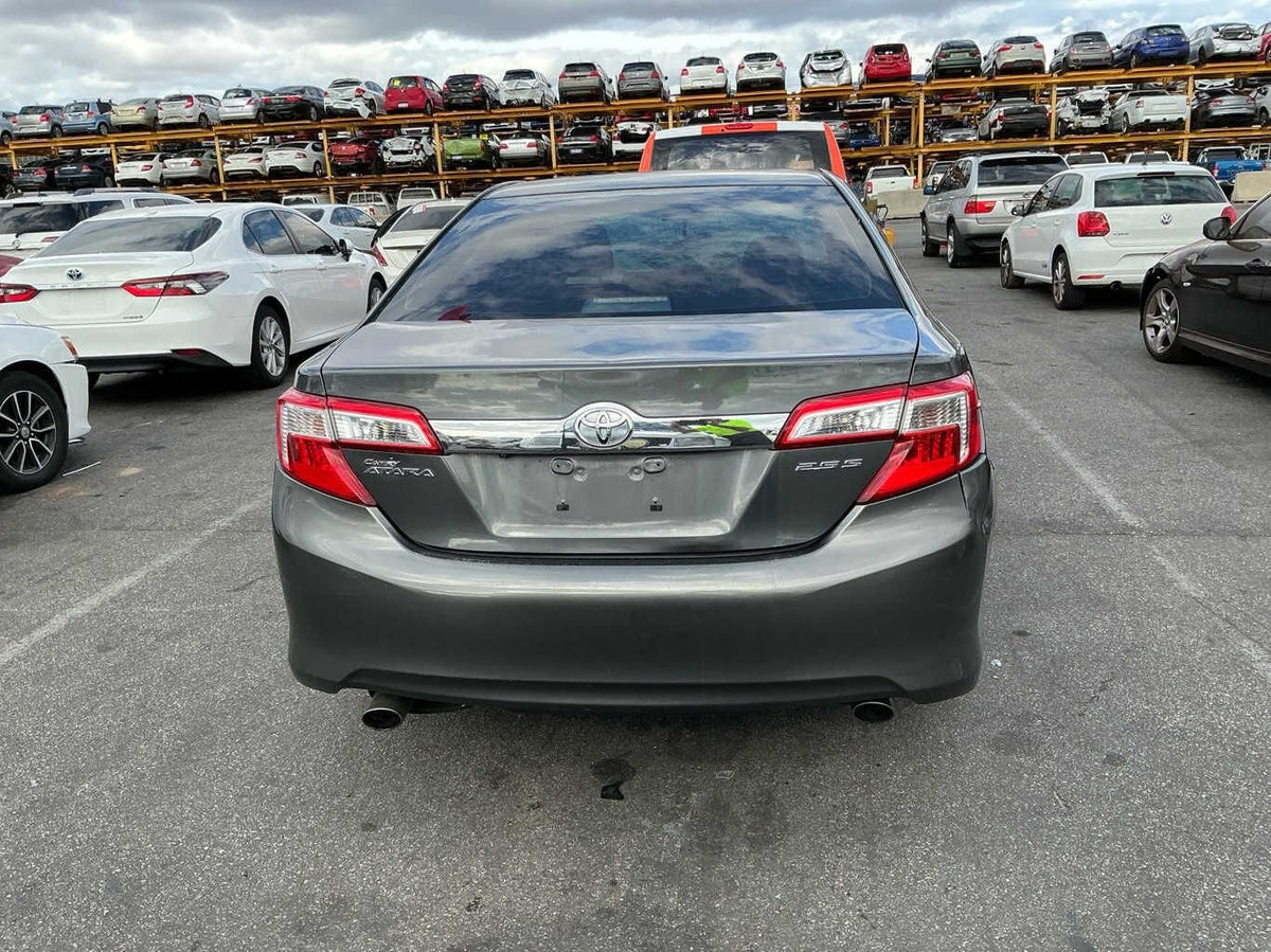 2011 Toyota Camry XV50