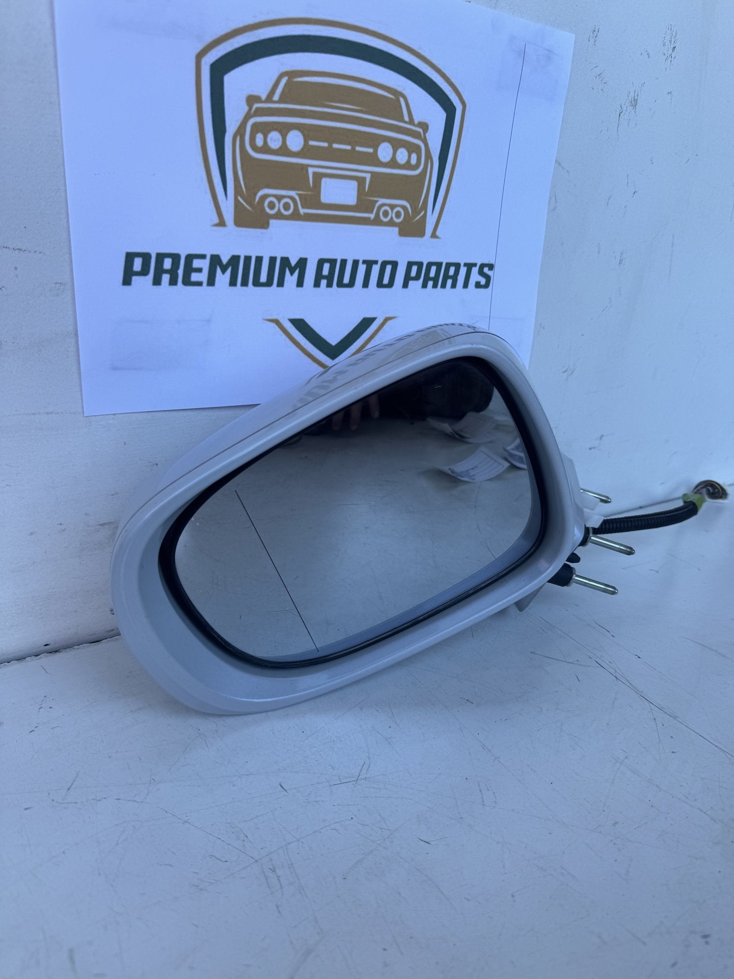 2010  E20 Left Door Mirror
