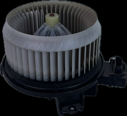 2017 Toyota RAV4 Station Wagon Heater Fan Motor