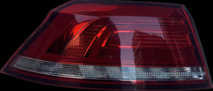 2018   Left Taillight