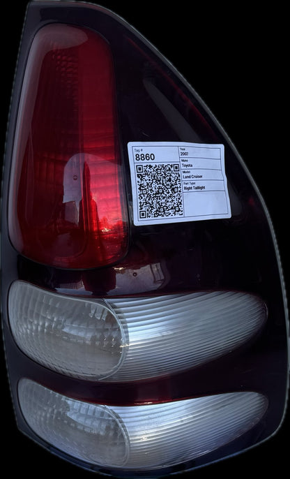 2007 Toyota Land Cruiser Station Wagon Right Taillight