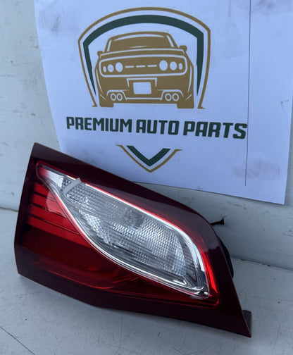 2019  EQ Left Boot Light