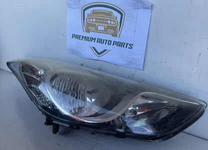 2013 Hyundai Elantra MD Sedan Right Headlight