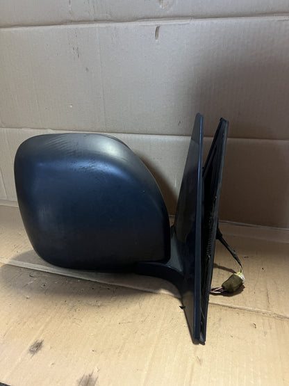 2003-2006 Mitsubishi Pajero III NP SUV Right Door Mirror