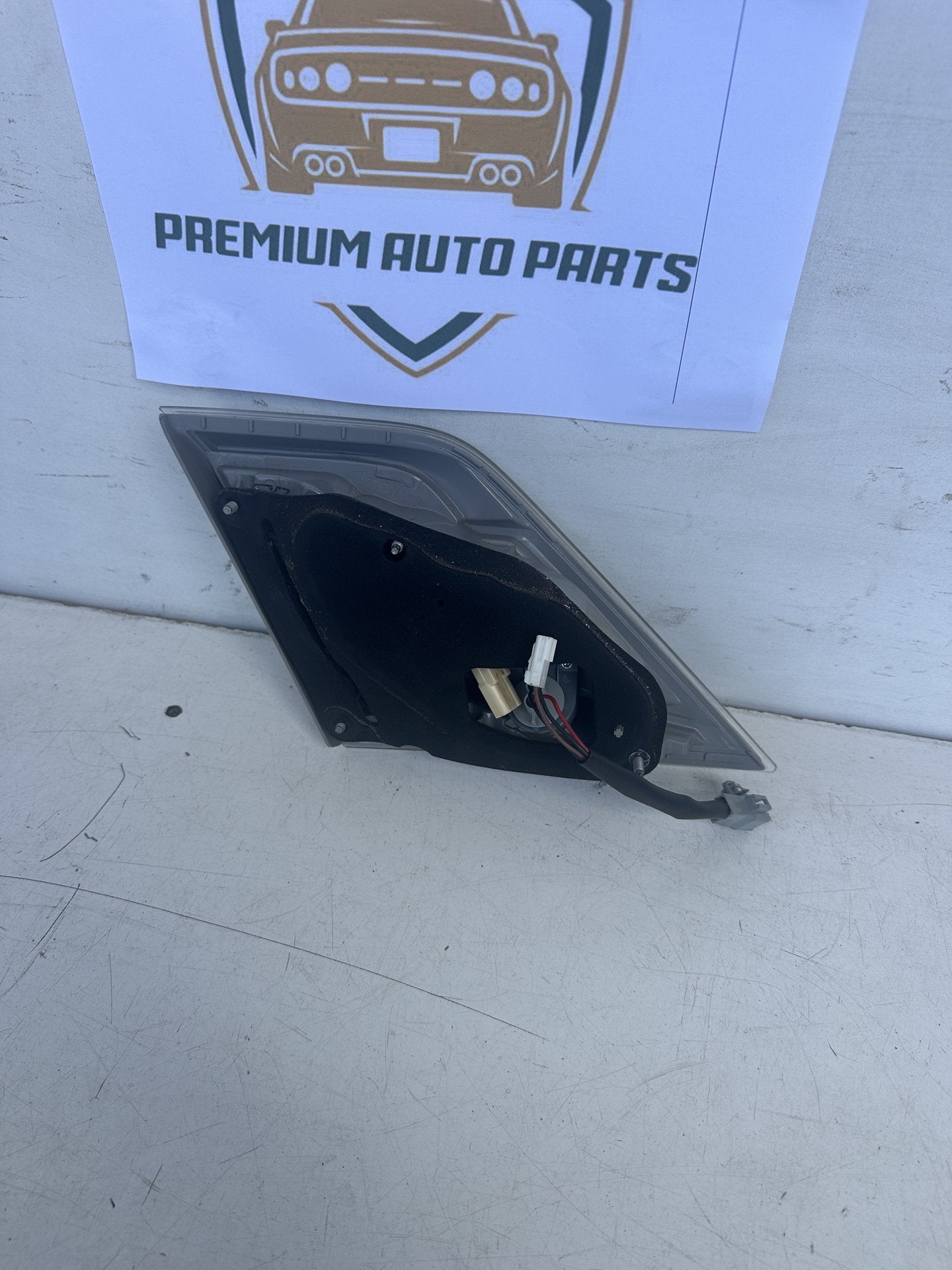 2010   Right Boot Light