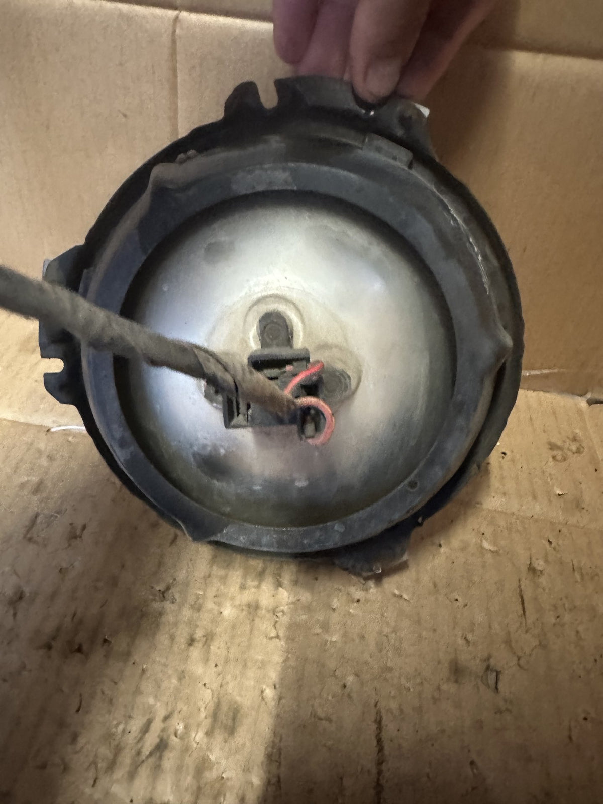 1990 Toyota Land Cruiser - Left Headlight