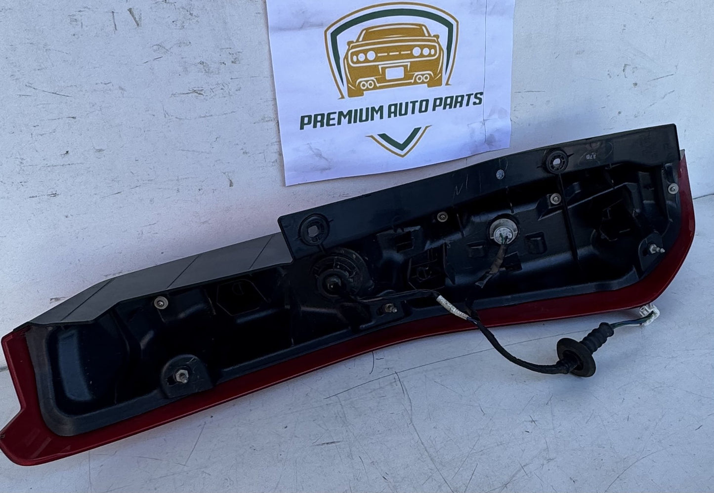 2010   Right Taillight
