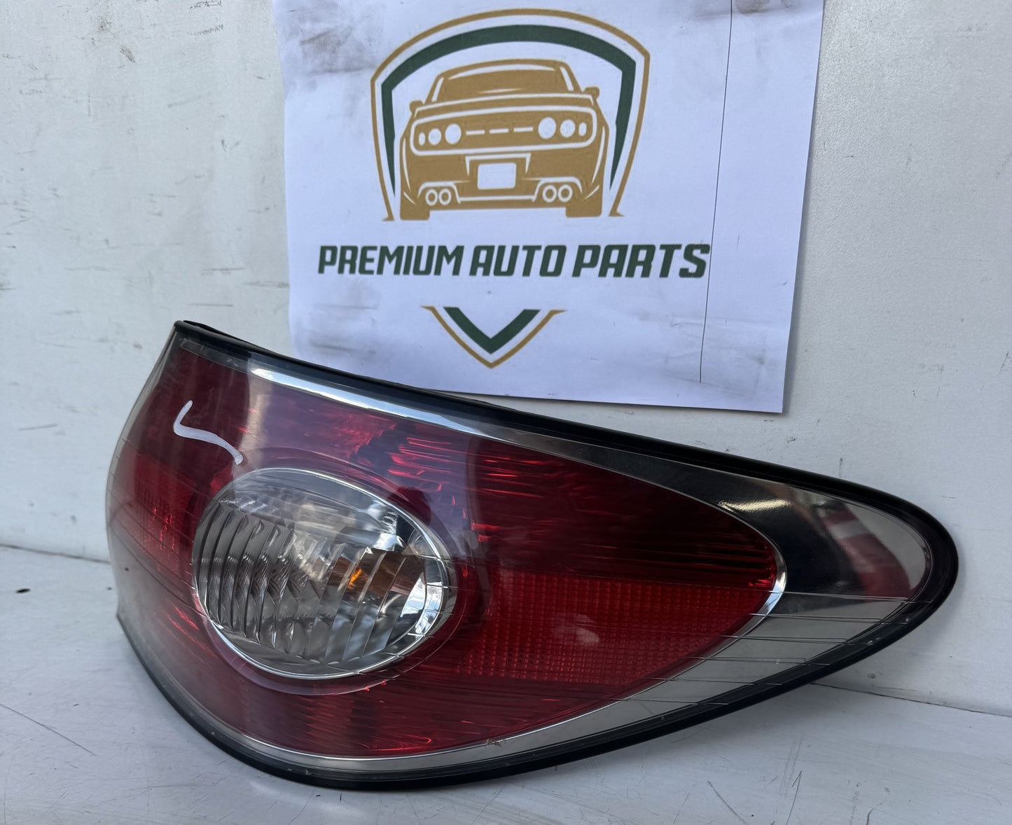 2003   Right Taillight